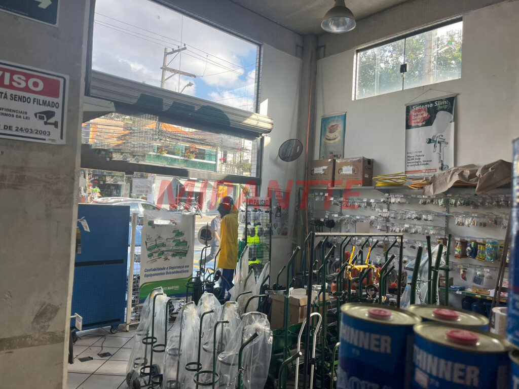 Comercial em Jardim Tremembé