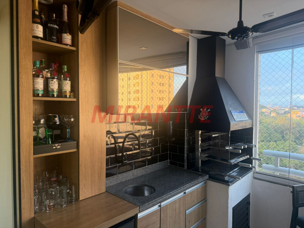 Apartamento de 55m² com 2 quartos em Santana