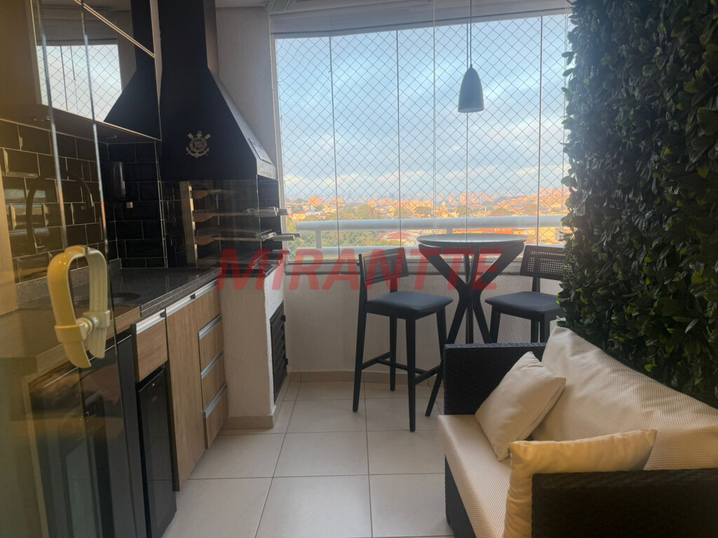 Apartamento de 55m² com 2 quartos em Santana