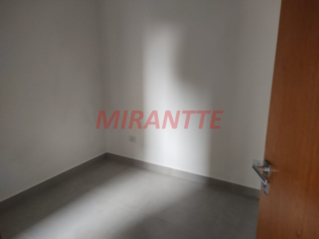 Apartamento de 46m² com 2 quartos em Vila Paiva