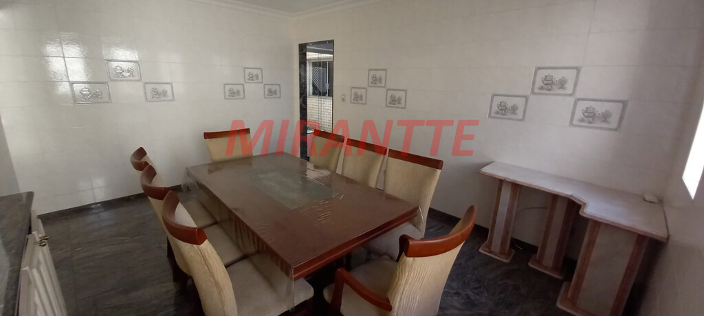 Sobrado de 443m² com 4 quartos em Vila Maria