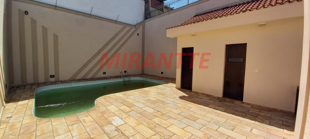 Sobrado de 443m² com 4 quartos em Vila Maria