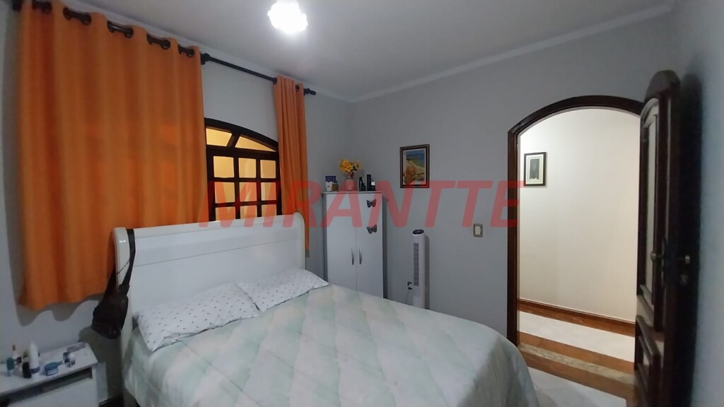 Sobrado de 292m² com 4 quartos em Vila Zilda
