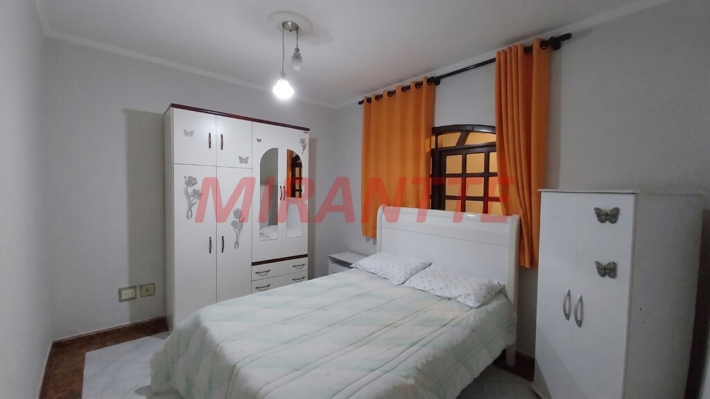 Sobrado de 292m² com 4 quartos em Vila Zilda