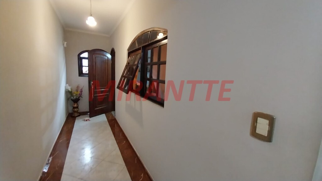 Sobrado de 292m² com 4 quartos em Vila Zilda