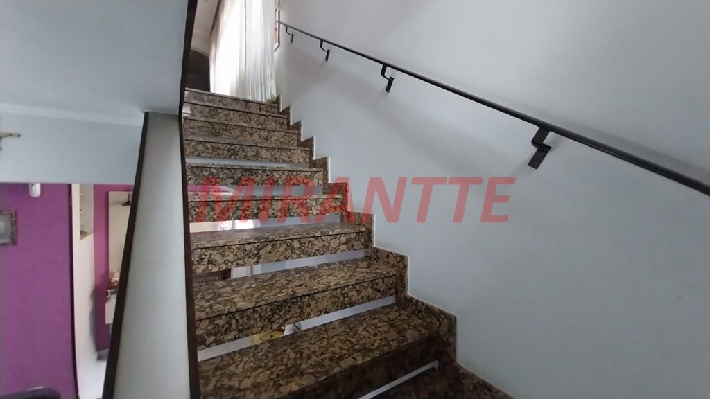 Sobrado de 292m² com 4 quartos em Vila Zilda