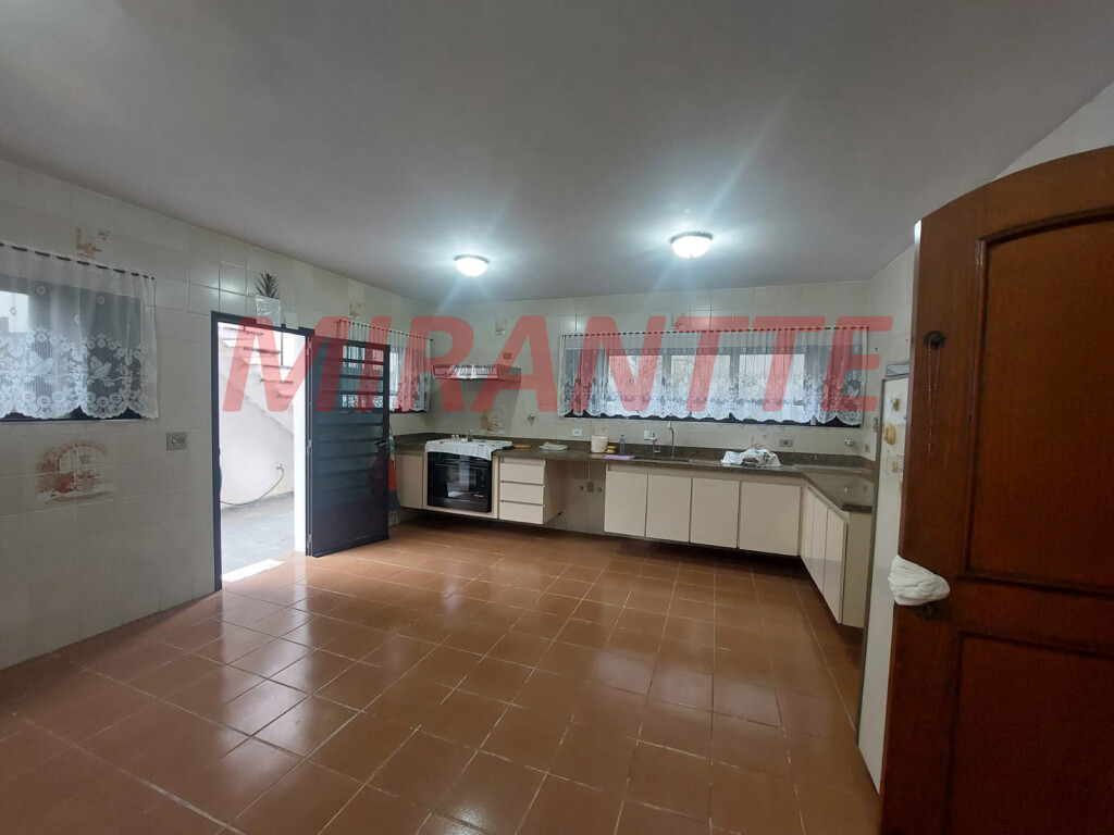Sobrado de 273m² com 3 quartos em Palmas Do Tremembé