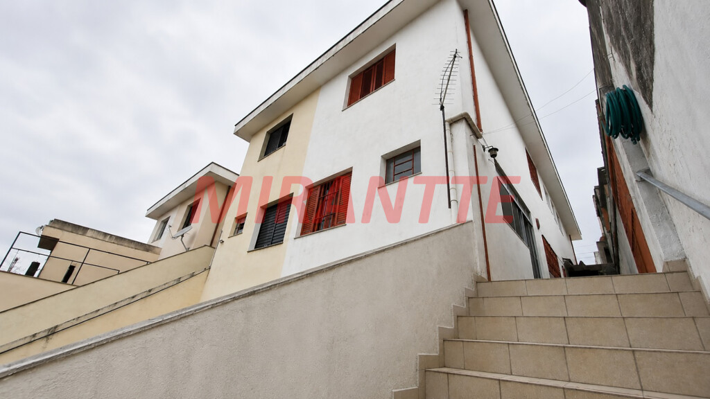 Sobrado de 118m² com 3 quartos em Vila Gustavo