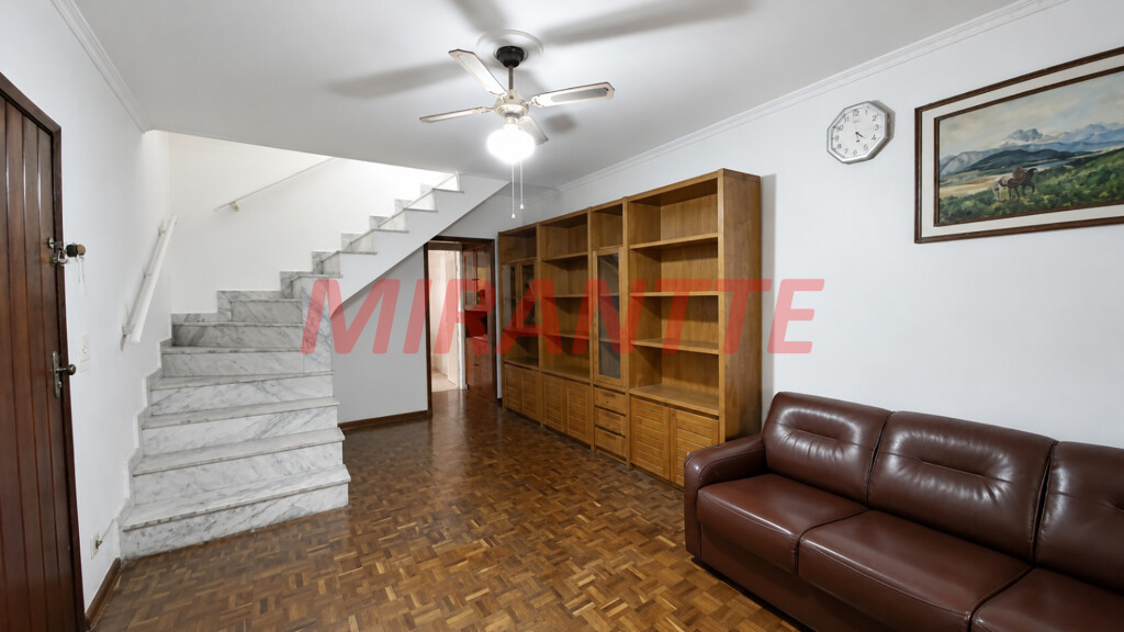 Sobrado de 118m² com 3 quartos em Vila Gustavo