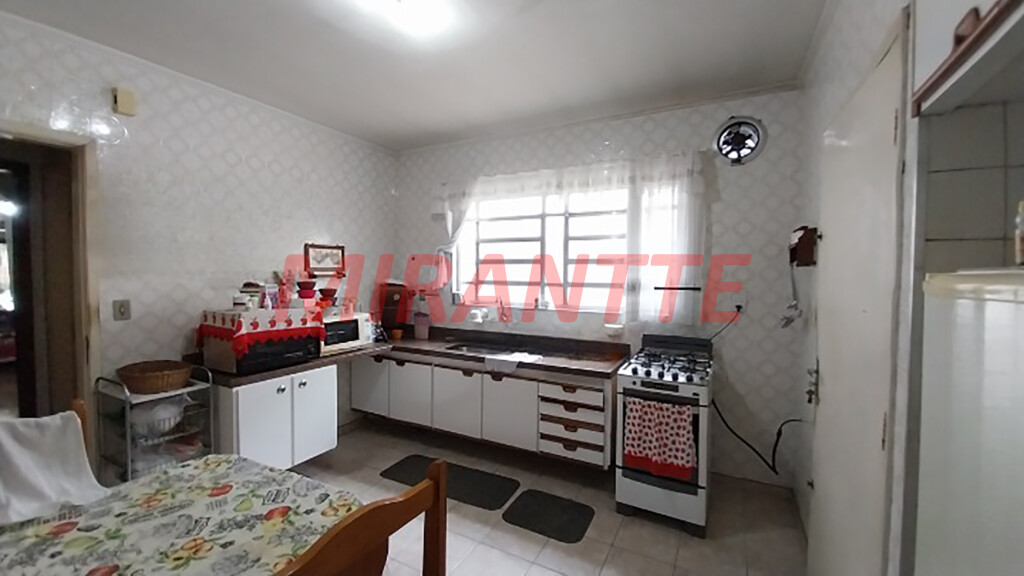 Sobrado de 118m² com 3 quartos em Vila Gustavo