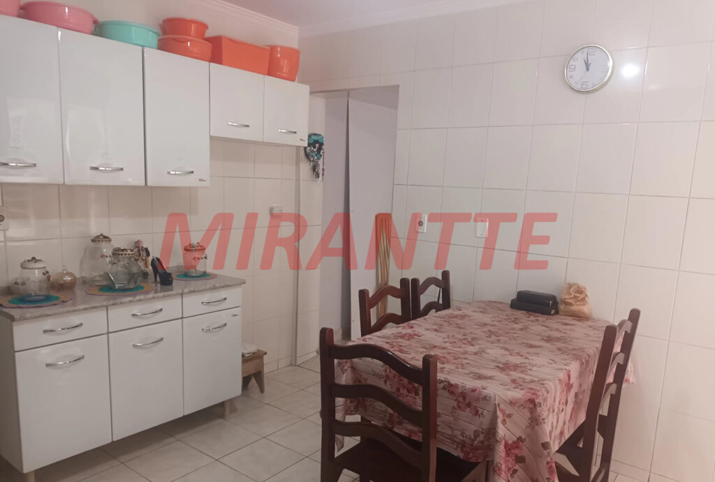 Sobrado de 245m² com 5 quartos em Lauzane Paulista