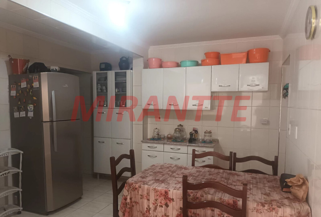 Sobrado de 245m² com 5 quartos em Lauzane Paulista