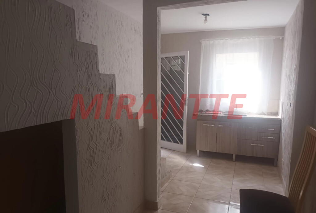Sobrado de 245m² com 5 quartos em Lauzane Paulista