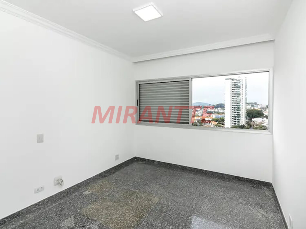 Apartamento de 159m² com 3 quartos em Água Fria