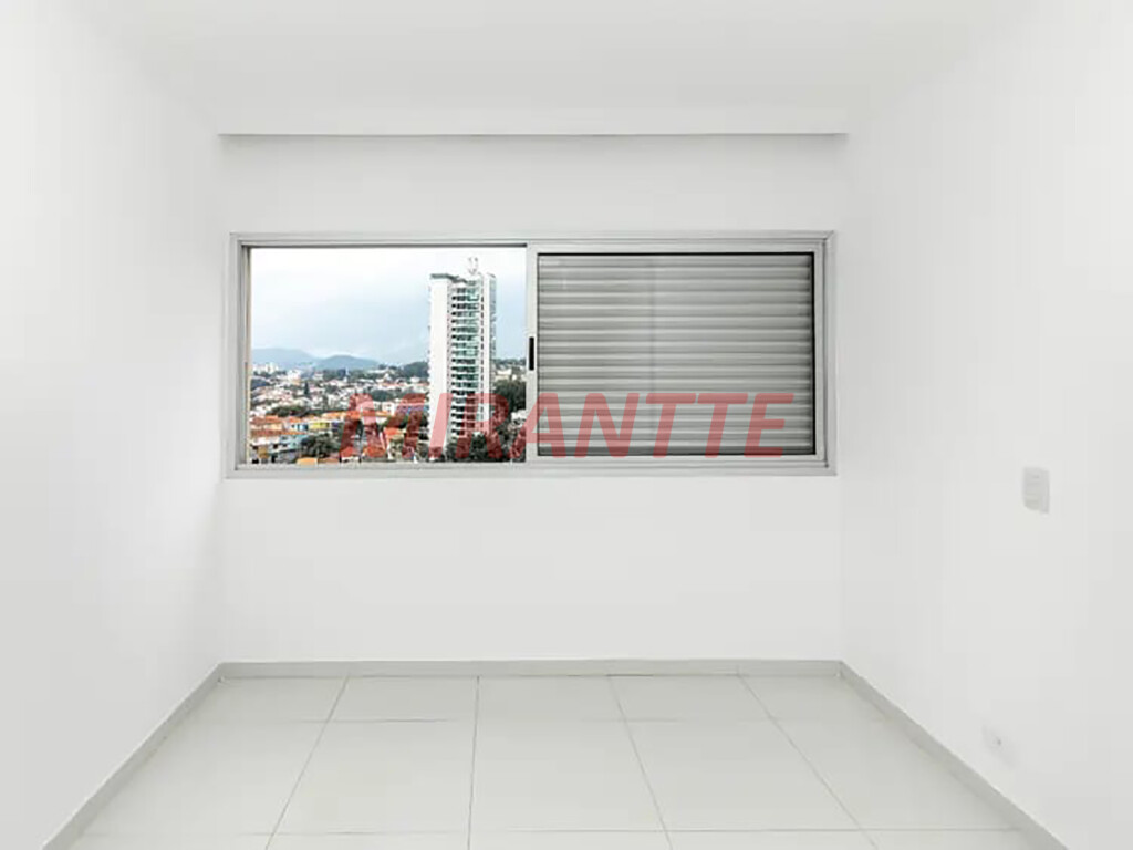 Apartamento de 159m² com 3 quartos em Água Fria