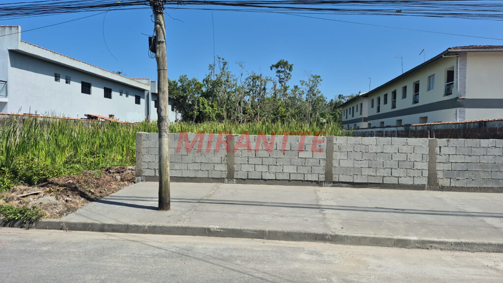Terreno de 627m² em Balneário Flórida Mirim