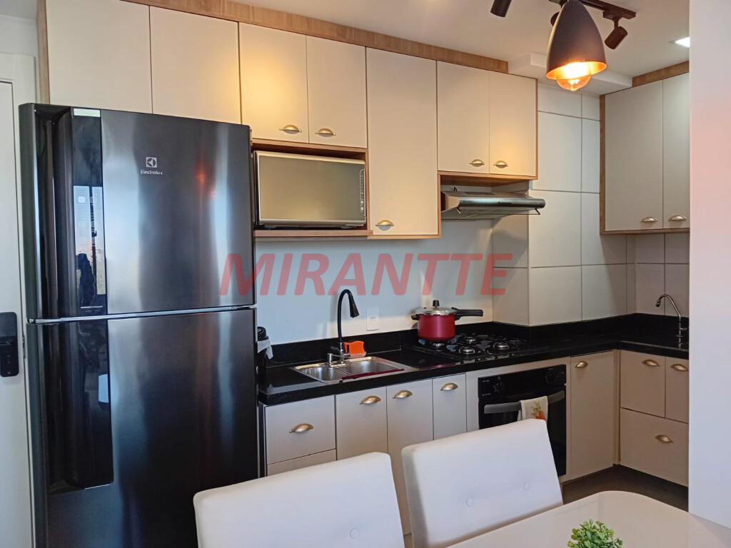 Apartamento de 38m² com 2 quartos em Canindé