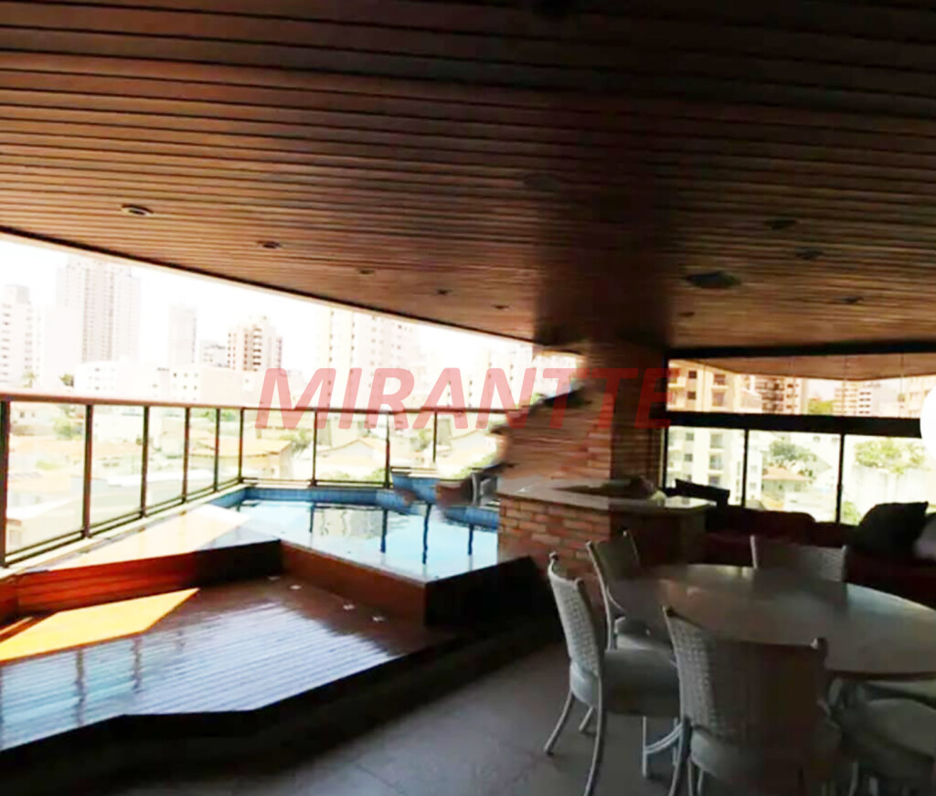 Apartamento de 305m² com 4 quartos em Santana