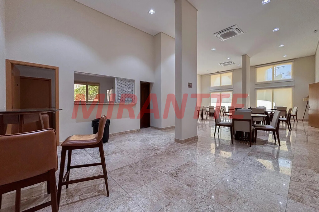 Apartamento de 76m² com 2 quartos em Santana