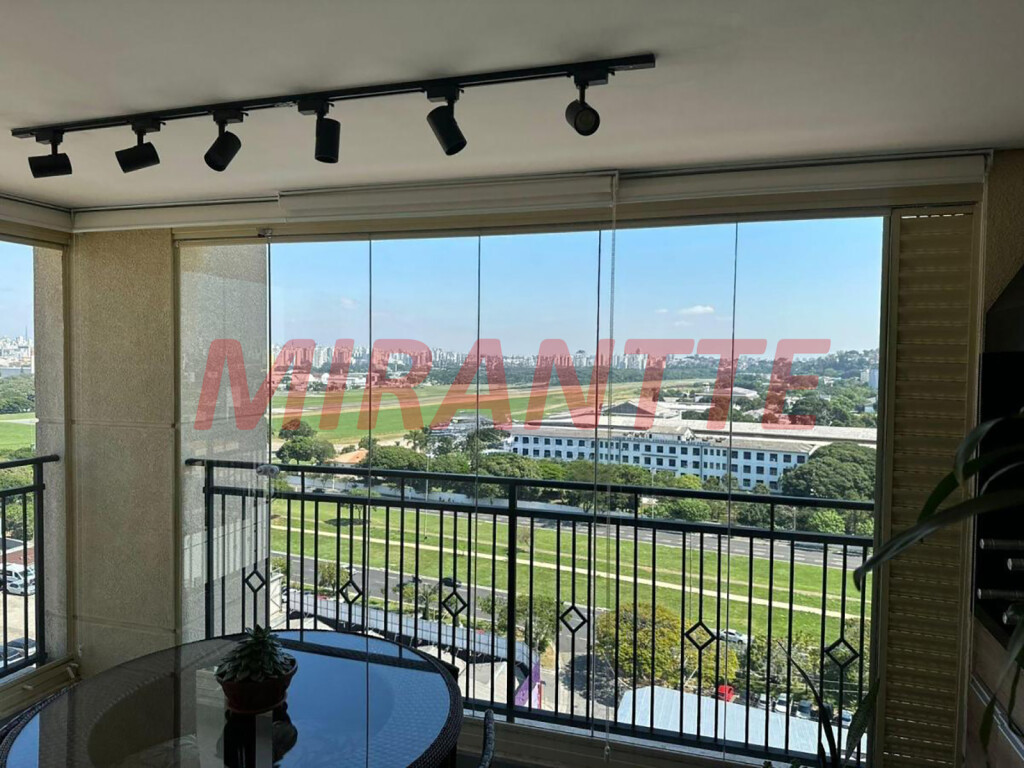Apartamento de 76m² com 2 quartos em Santana