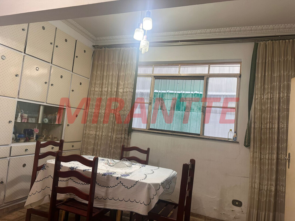 Sobrado de 136m² com 5 quartos em Vila Guilherme