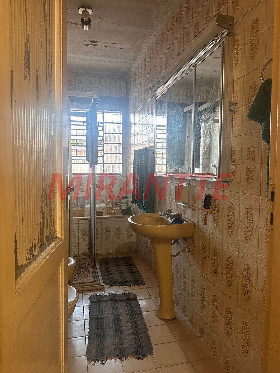 Sobrado de 136m² com 5 quartos em Vila Guilherme