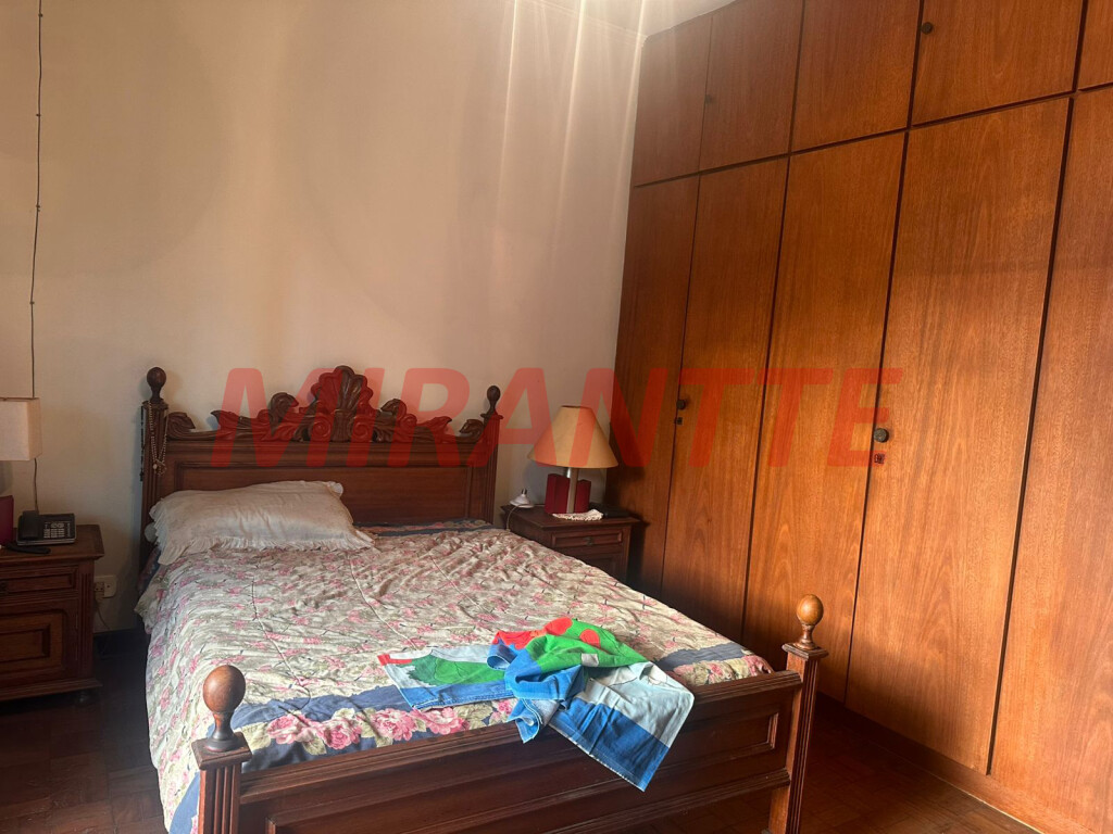 Sobrado de 136m² com 5 quartos em Vila Guilherme