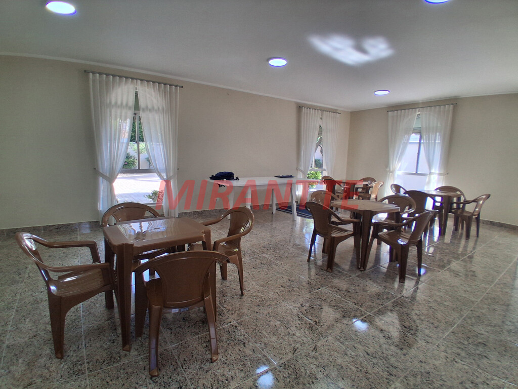 Apartamento de 50m² com 2 quartos em Vila Ede