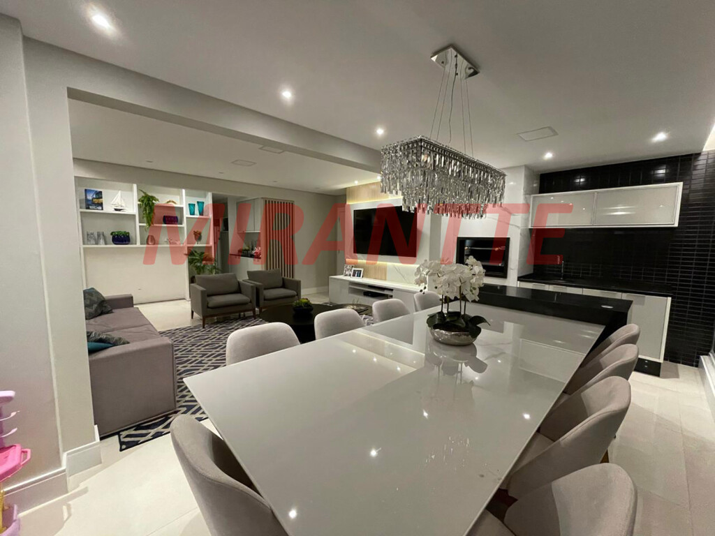 Apartamento de 134m² com 4 quartos em Vila Anastacio