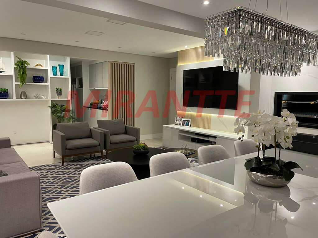 Apartamento de 134m² com 4 quartos em Vila Anastacio