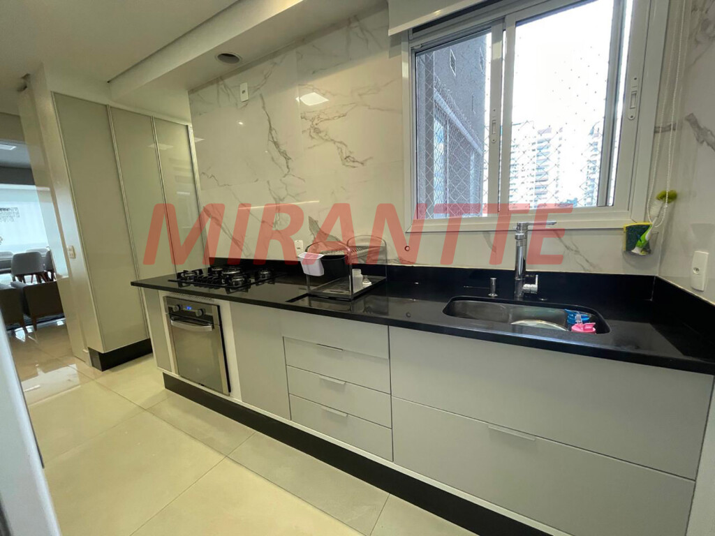 Apartamento de 134m² com 4 quartos em Vila Anastacio