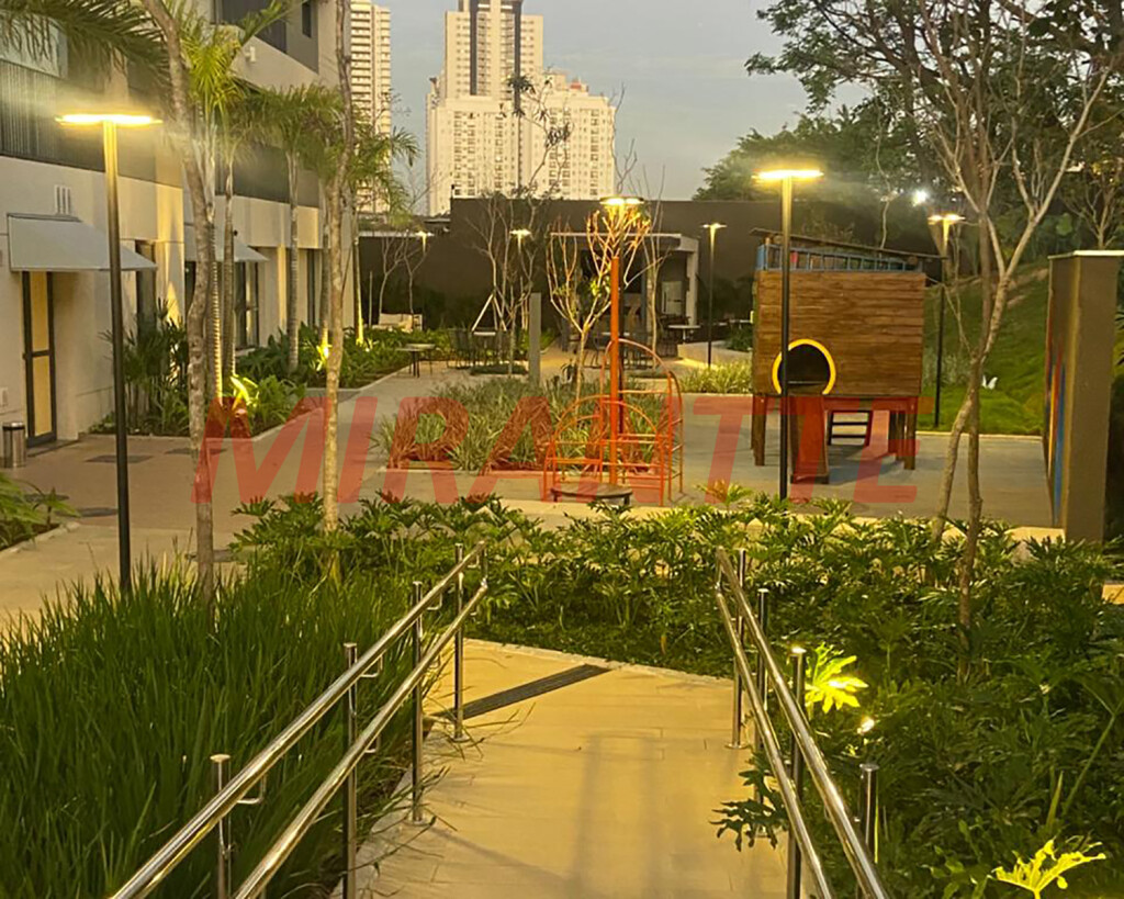 Apartamento de 67m² com 3 quartos em Vila Anastacio