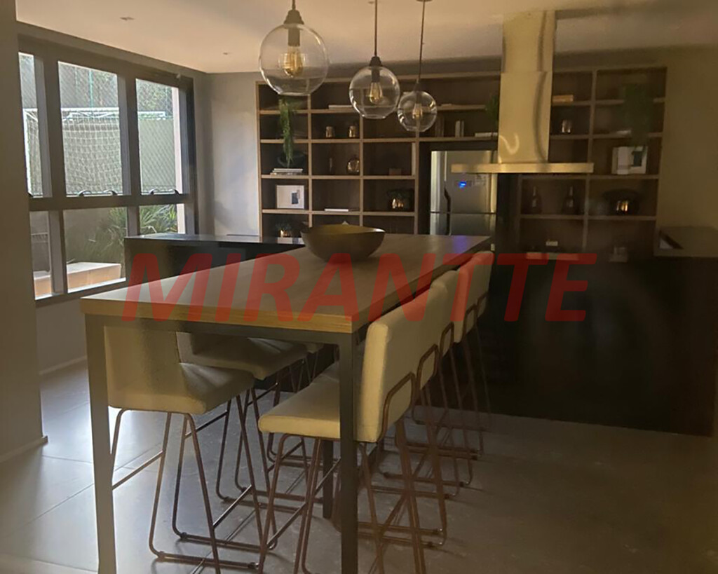 Apartamento de 67m² com 3 quartos em Vila Anastacio