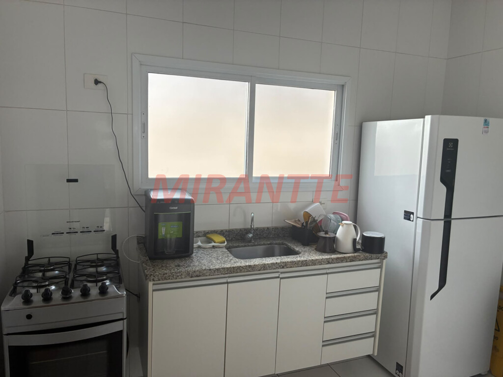 Apartamento de 153m² com 3 quartos em Água Fria