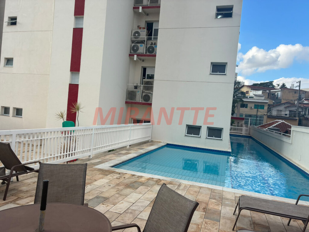 Apartamento de 153m² com 3 quartos em Água Fria