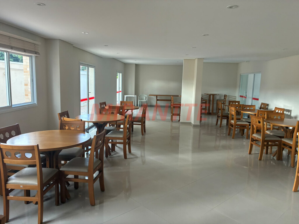 Apartamento de 153m² com 3 quartos em Água Fria