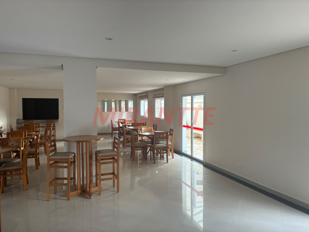 Apartamento de 153m² com 3 quartos em Água Fria