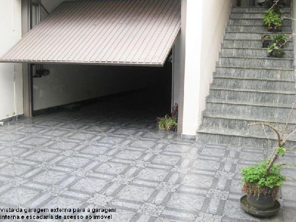 Sobrado de 250m² com 4 quartos em Vila Nova Parada