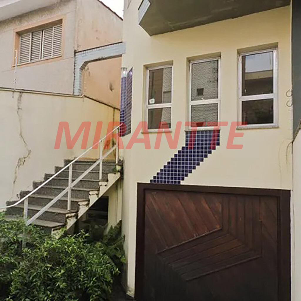Sobrado de 380m² com 4 quartos em Parada  Inglesa