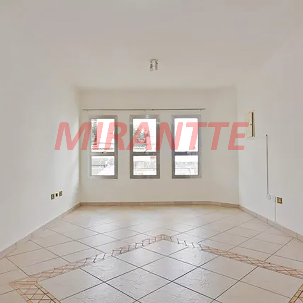 Sobrado de 380m² com 4 quartos em Parada  Inglesa