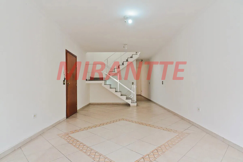 Sobrado de 380m² com 4 quartos em Parada  Inglesa