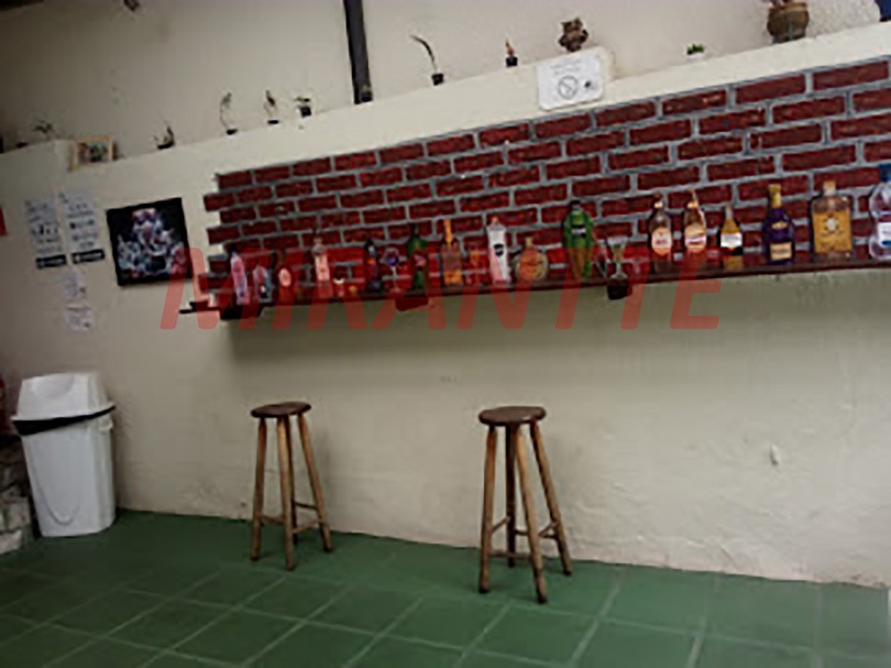 Comercial de 450m² em Santana