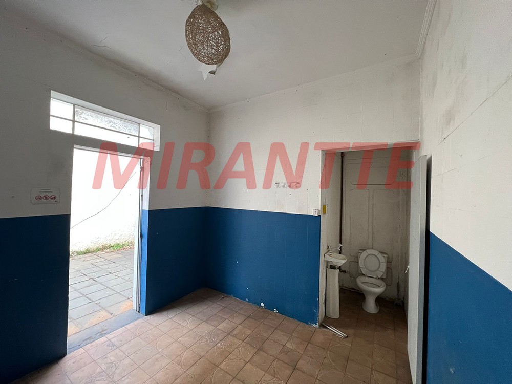 Comercial de 450m² em Santana