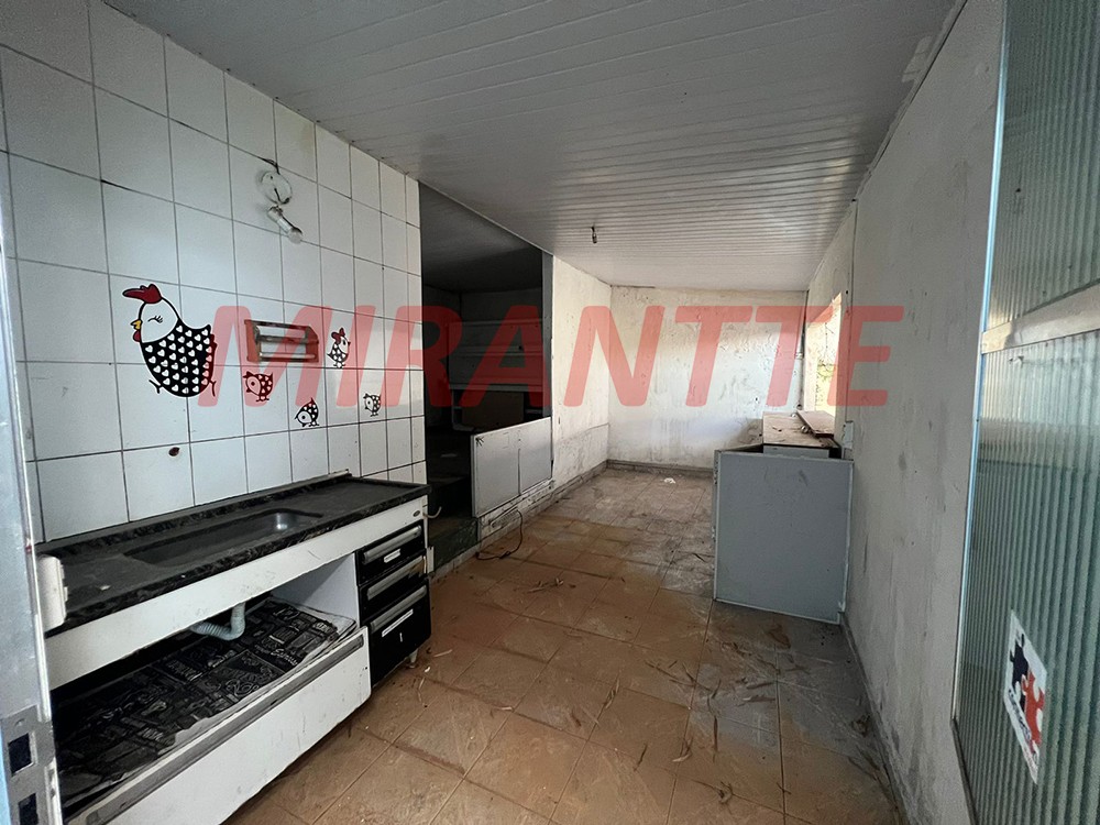Comercial de 450m² em Santana