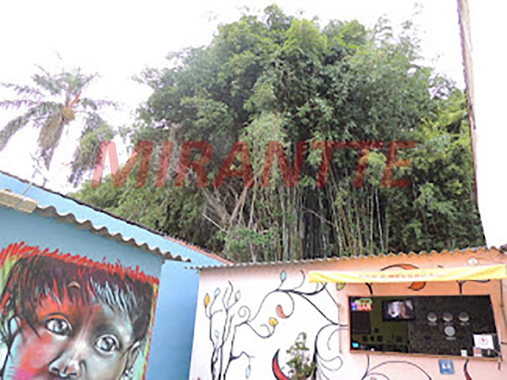 Comercial de 450m² em Santana