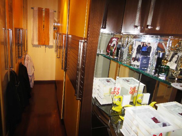 Sobrado de 400m² com 7 quartos em Tremembe