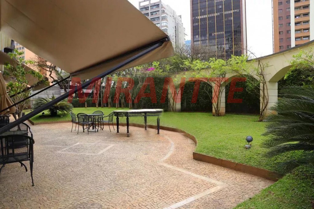 Cobertura com 1 quartos em Bela Vista