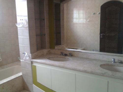 Apartamento de 240m² com 3 quartos em Jardim Paulista