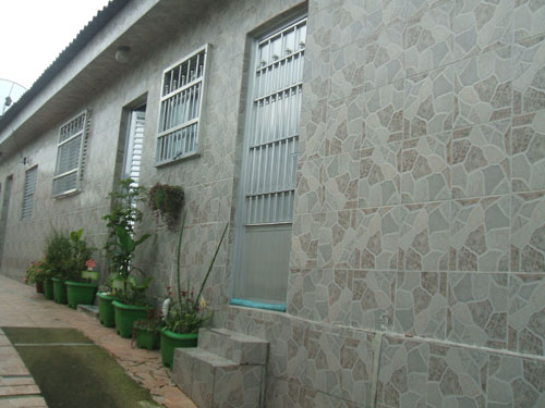 Casa terrea com 2 quartos em Guaianazes