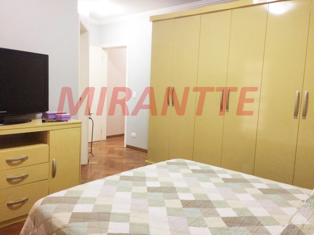 Sobrado de 377m² com 4 quartos em Mandaqui